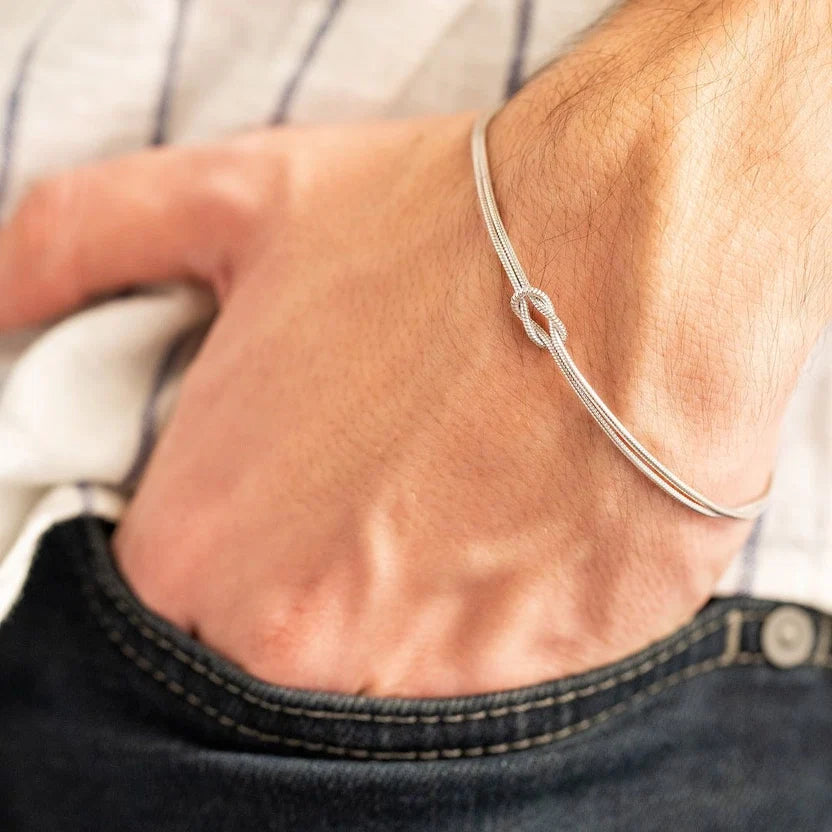 Love Knot Bracelet - Premium Unisex Stainless Steel Bracelet