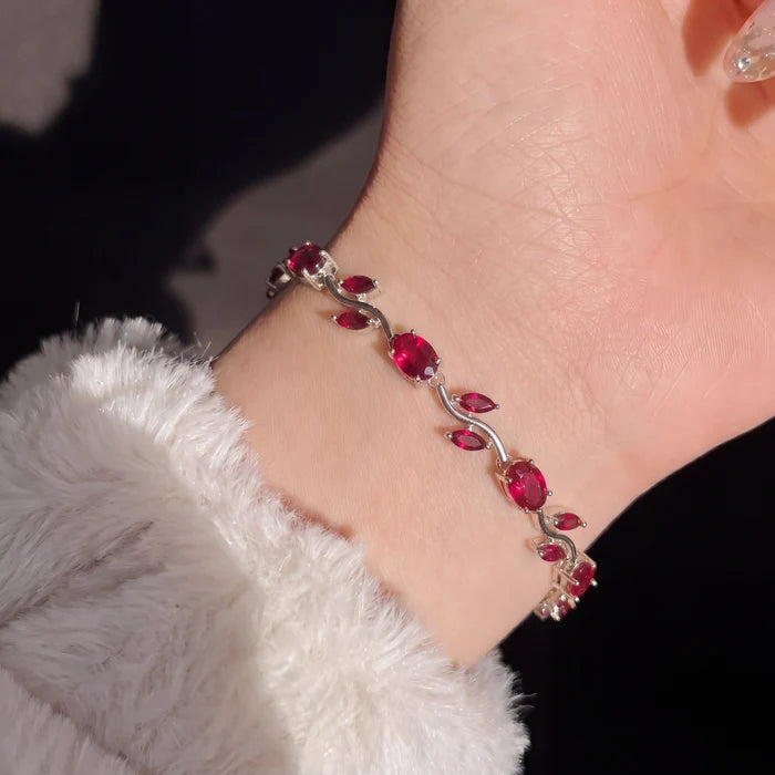 Tulip Bracelet - Luxurious Bracelet